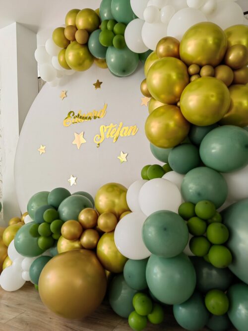 Baloane pentru botez cu verde alb si auriu